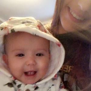 Meet your Posher, Charlotte